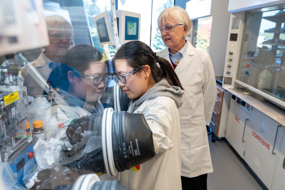 Reichmanis Recognized For Mentorship Of Women In Stem P C Rossin College Of Engineering